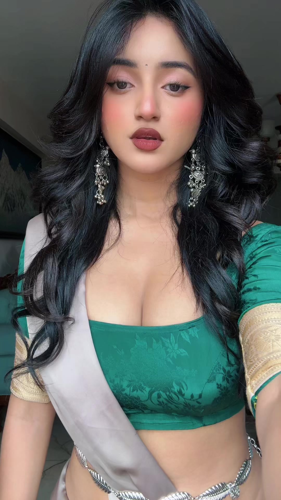 @Eva Giri