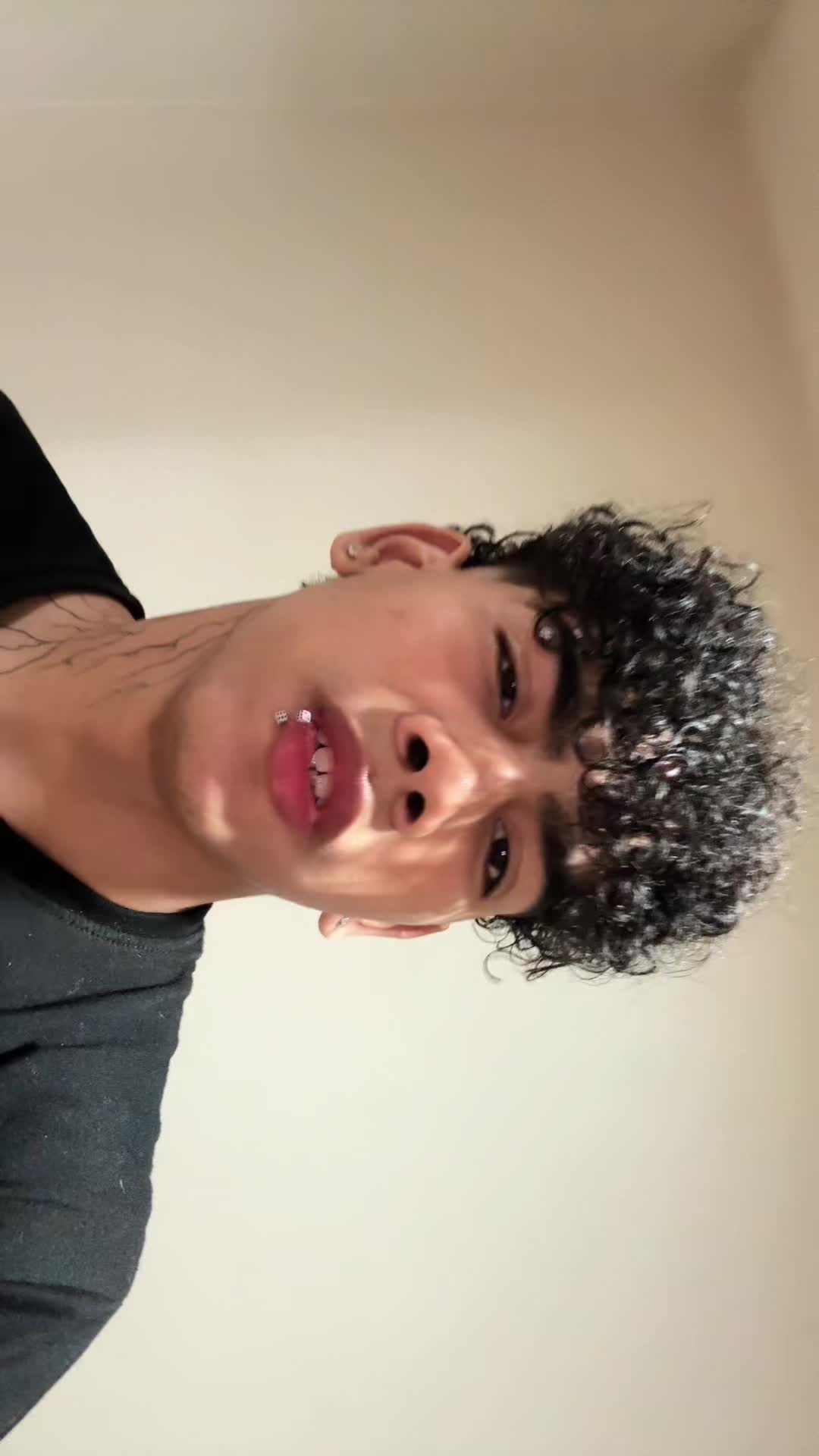 @๐๐๐๐ข๐๐๐๐๐ก ๐ง