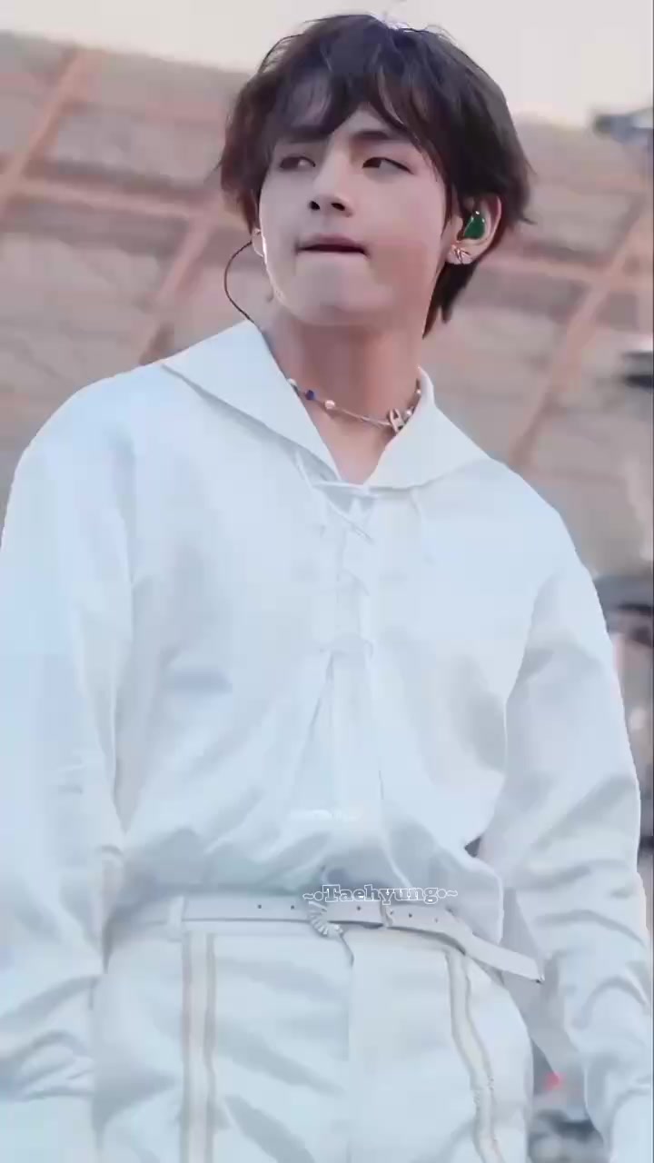 @~&bull;V&bull;~