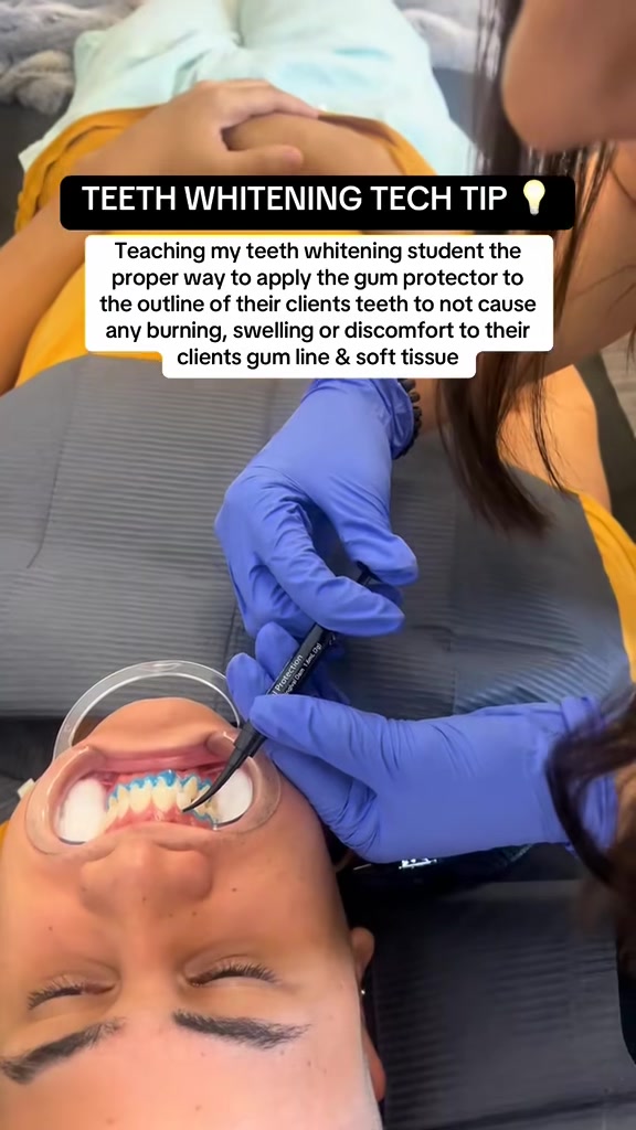 @Diandra | Teeth Whitening Tech