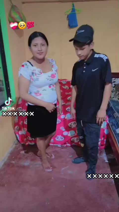 @🐣👣Jenni😊🤗Mi Campion⚽️🤰