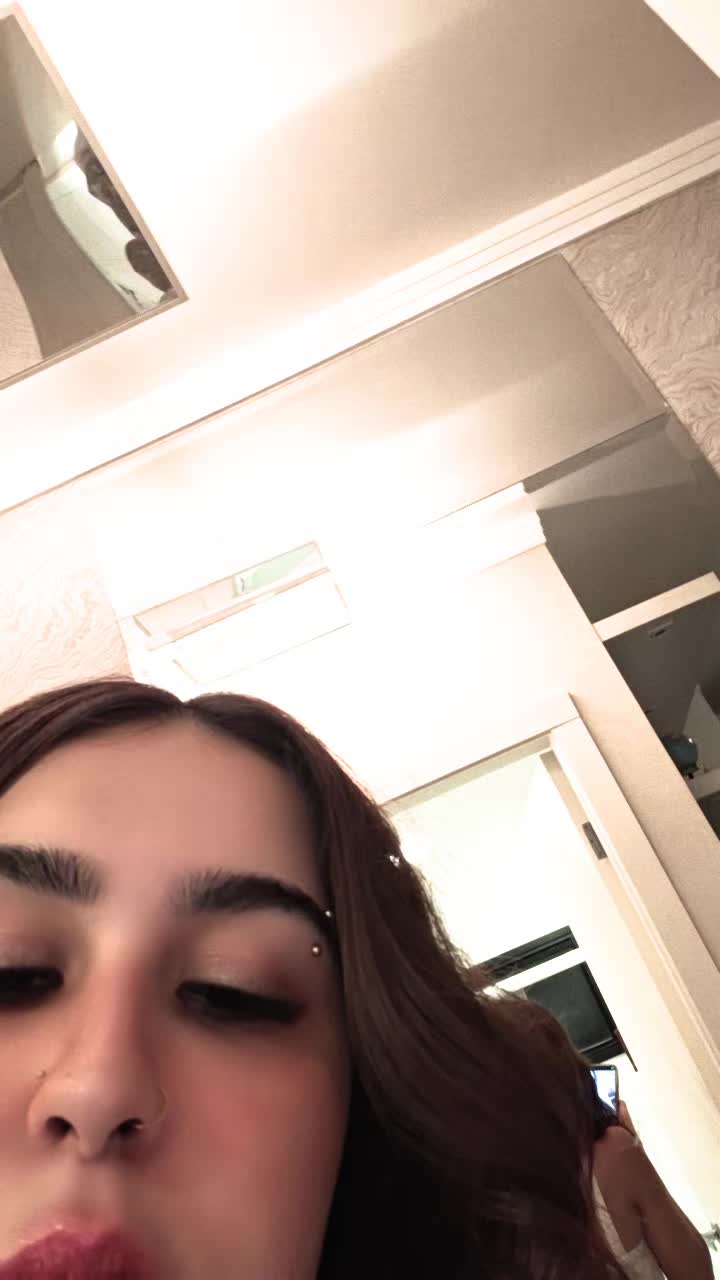 @li!