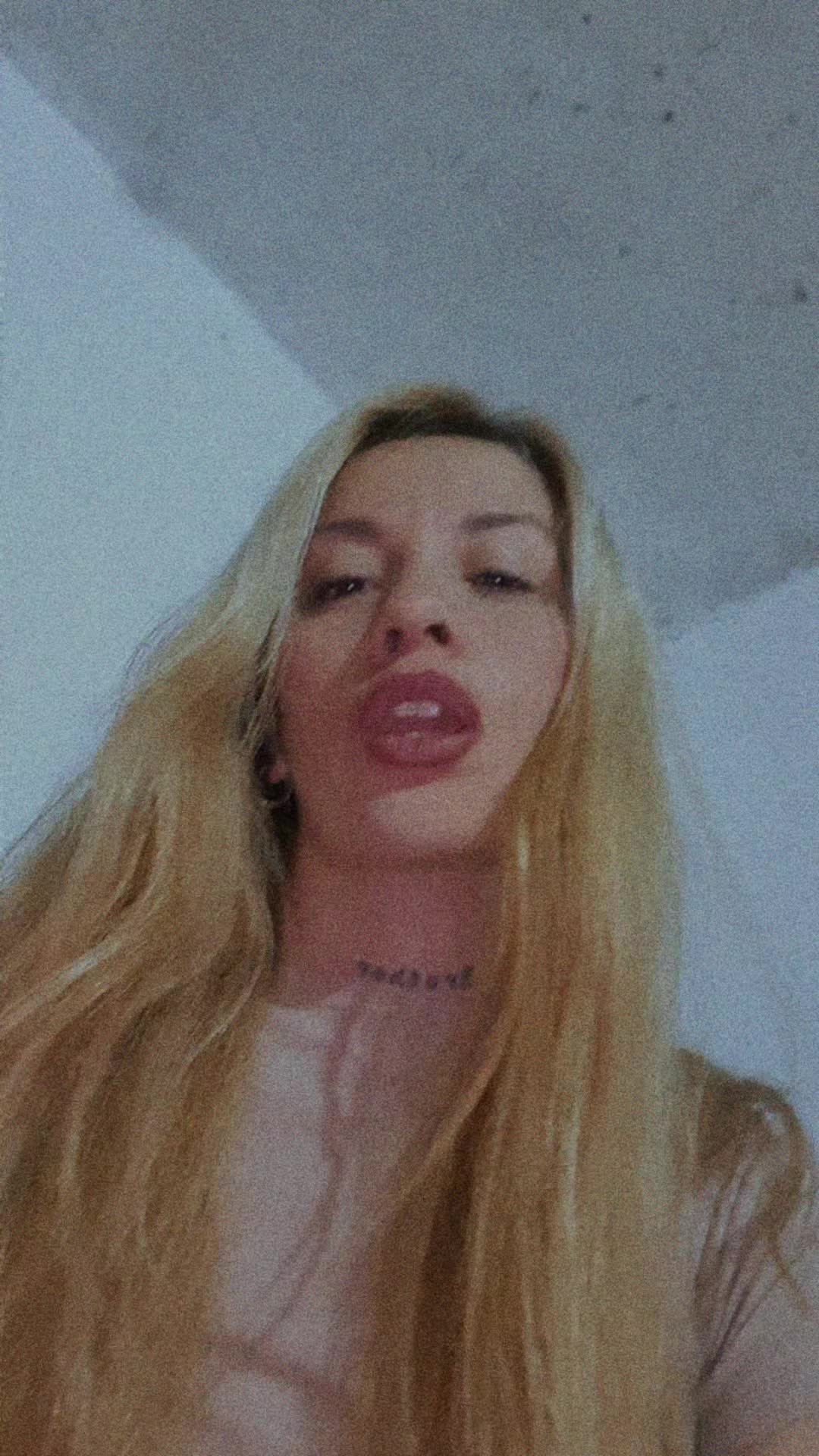 @Chiara Brisa
