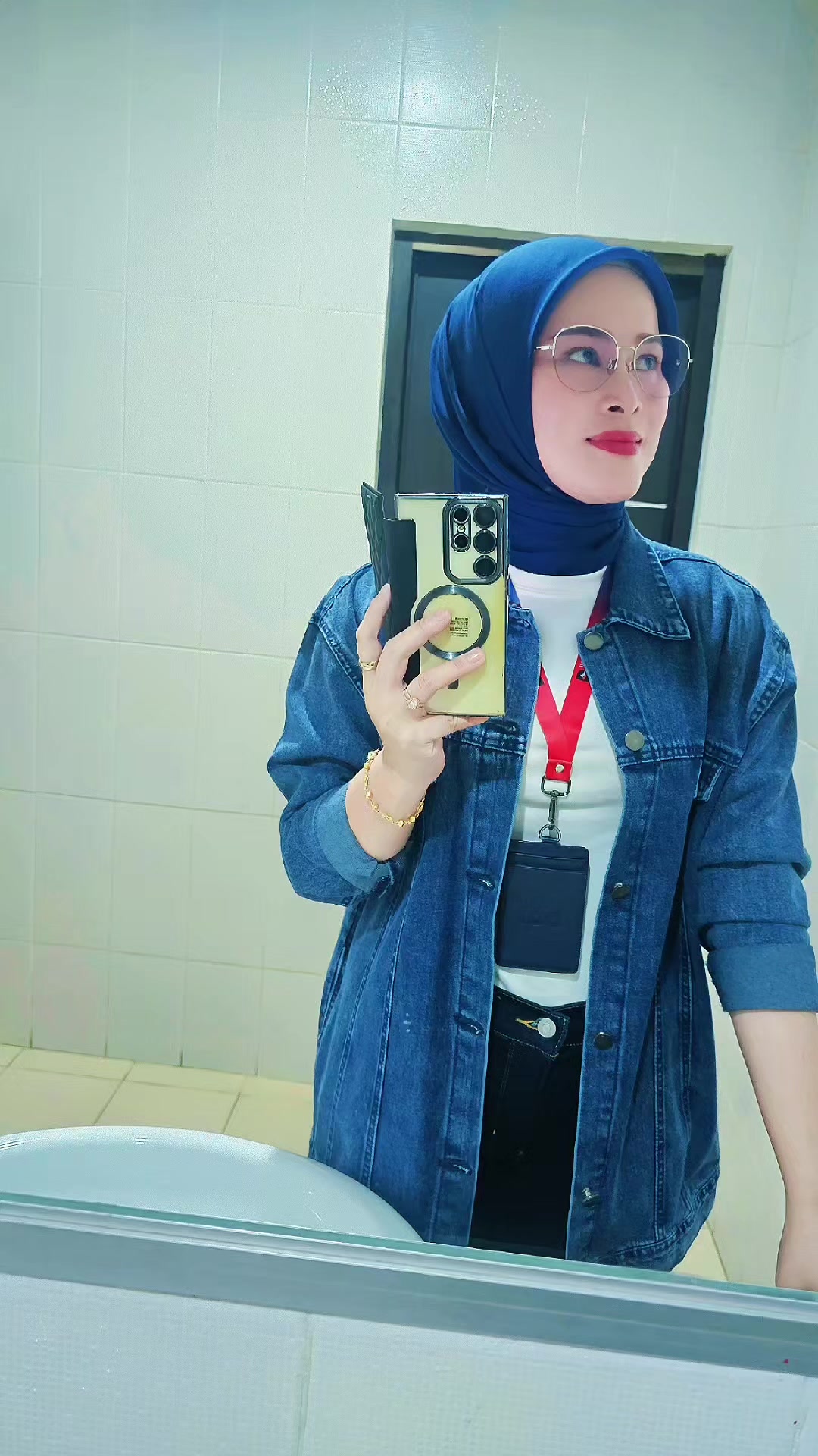 @Lya_Willya