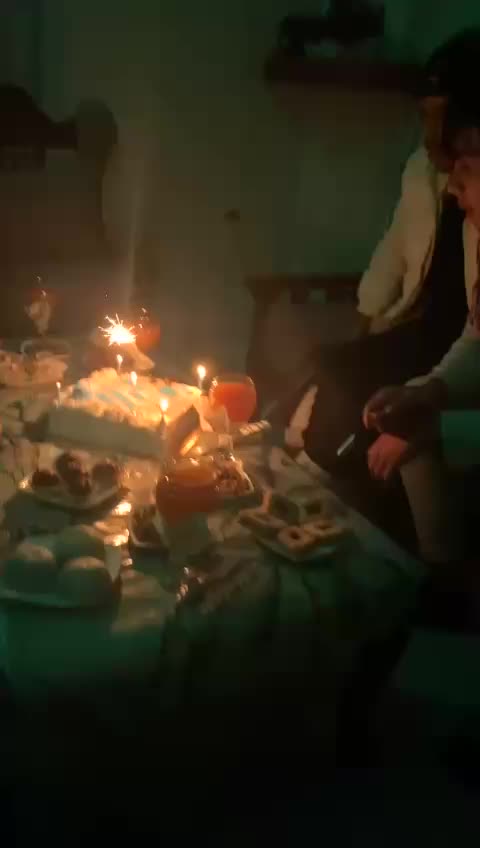 @Zaĸι•Gн🥂👒