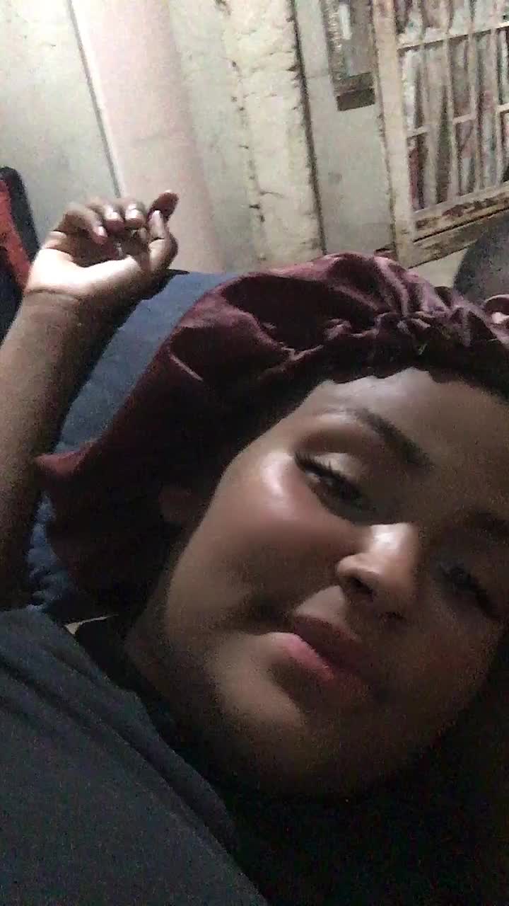 @Preta Rara
