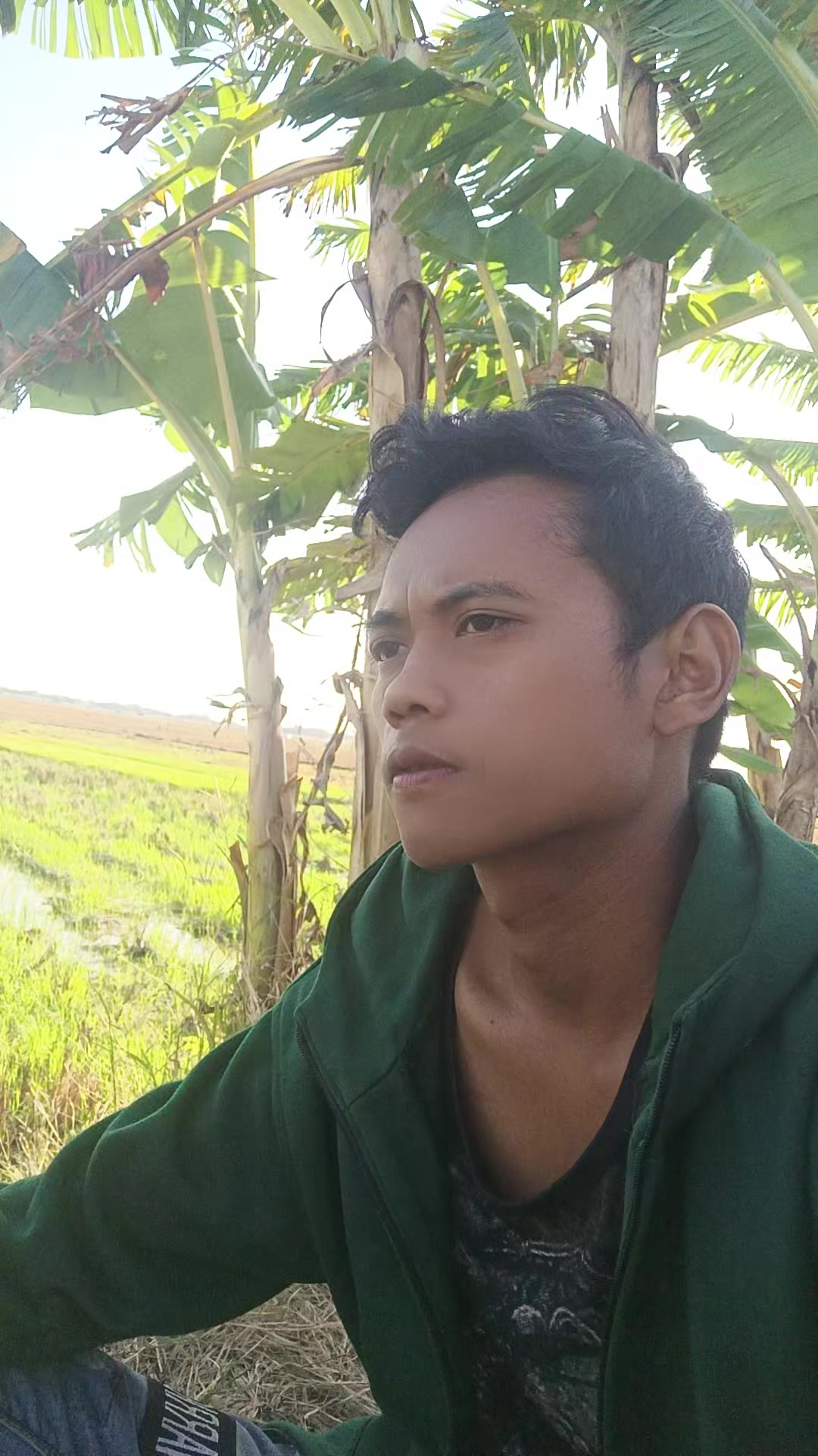 @Arii Entah Mengapa