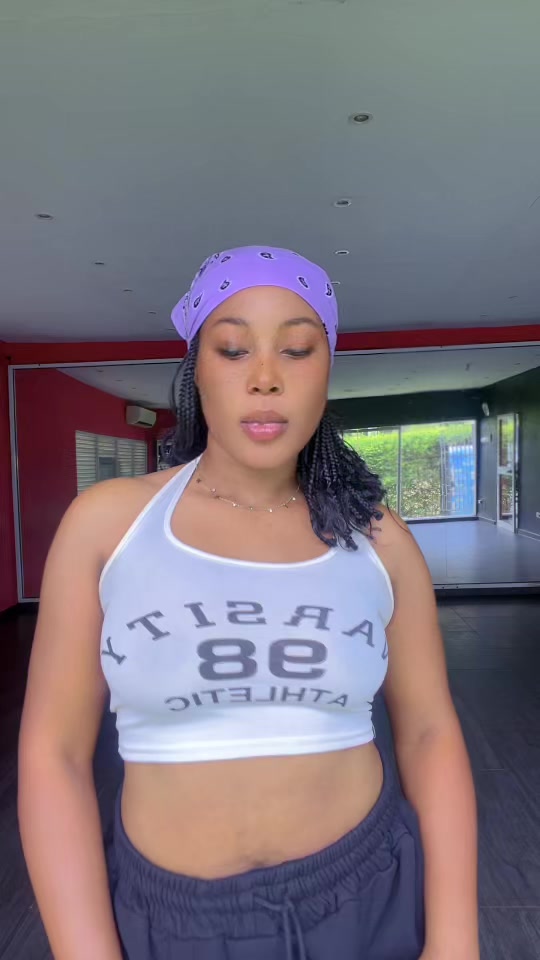 @Christelle Miller💜🇫🇷🇹🇬