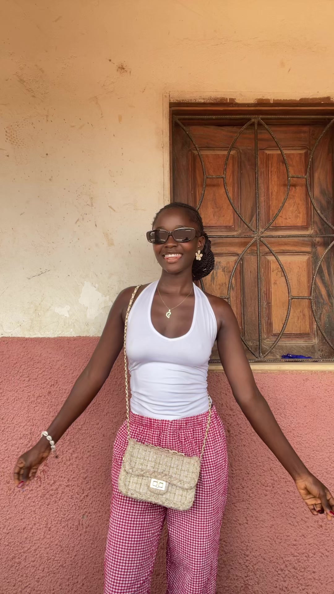 @Esther🥹🤎