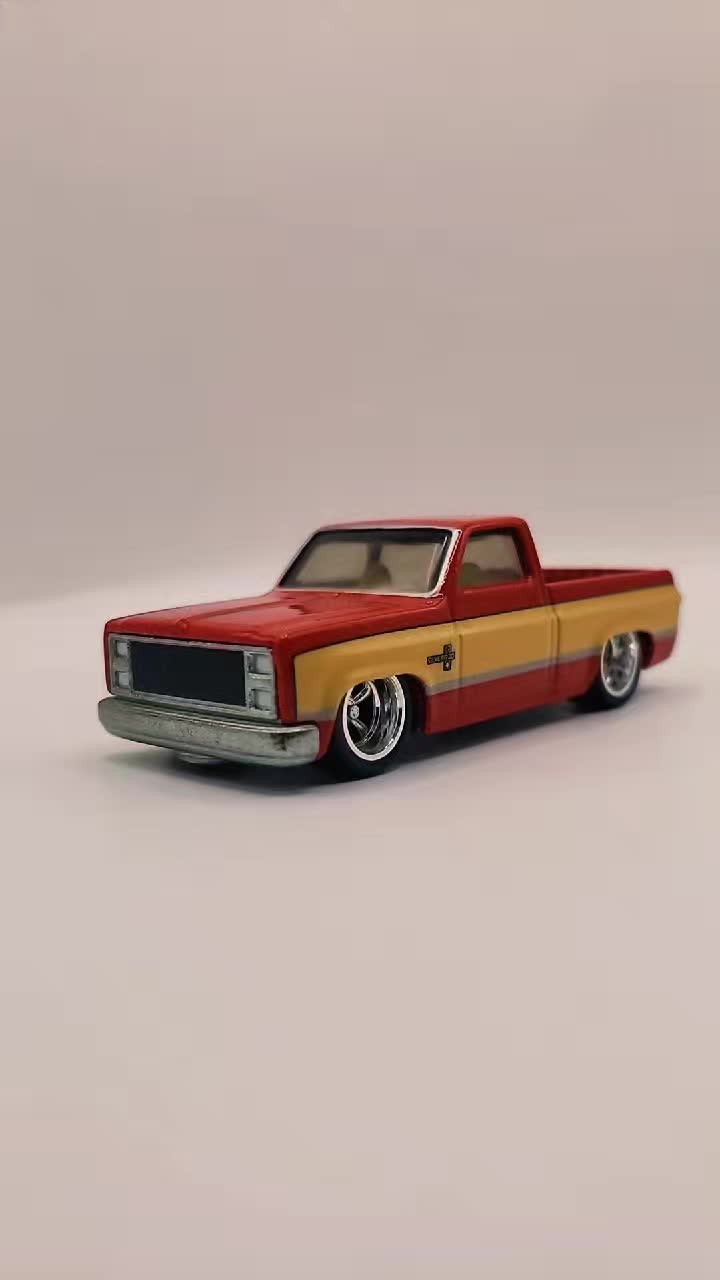 @CORONA TOYS