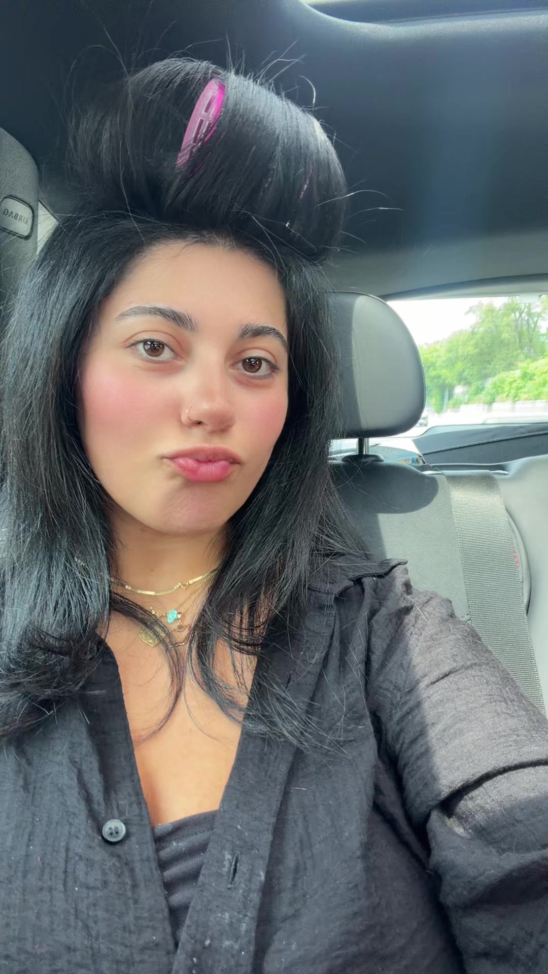 @Niusha