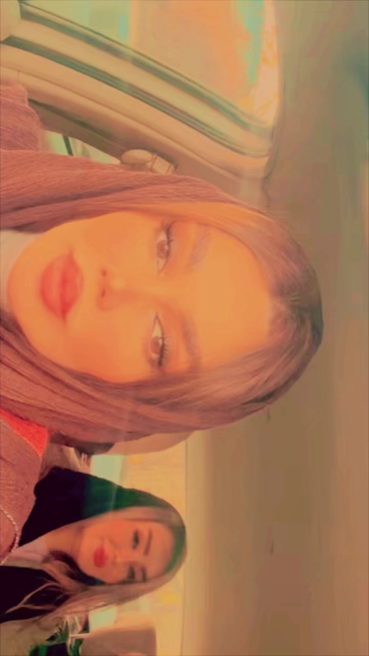 @Elaaaa_guzlu