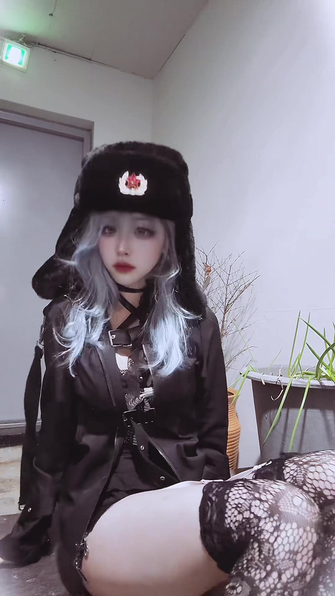 @Lily U