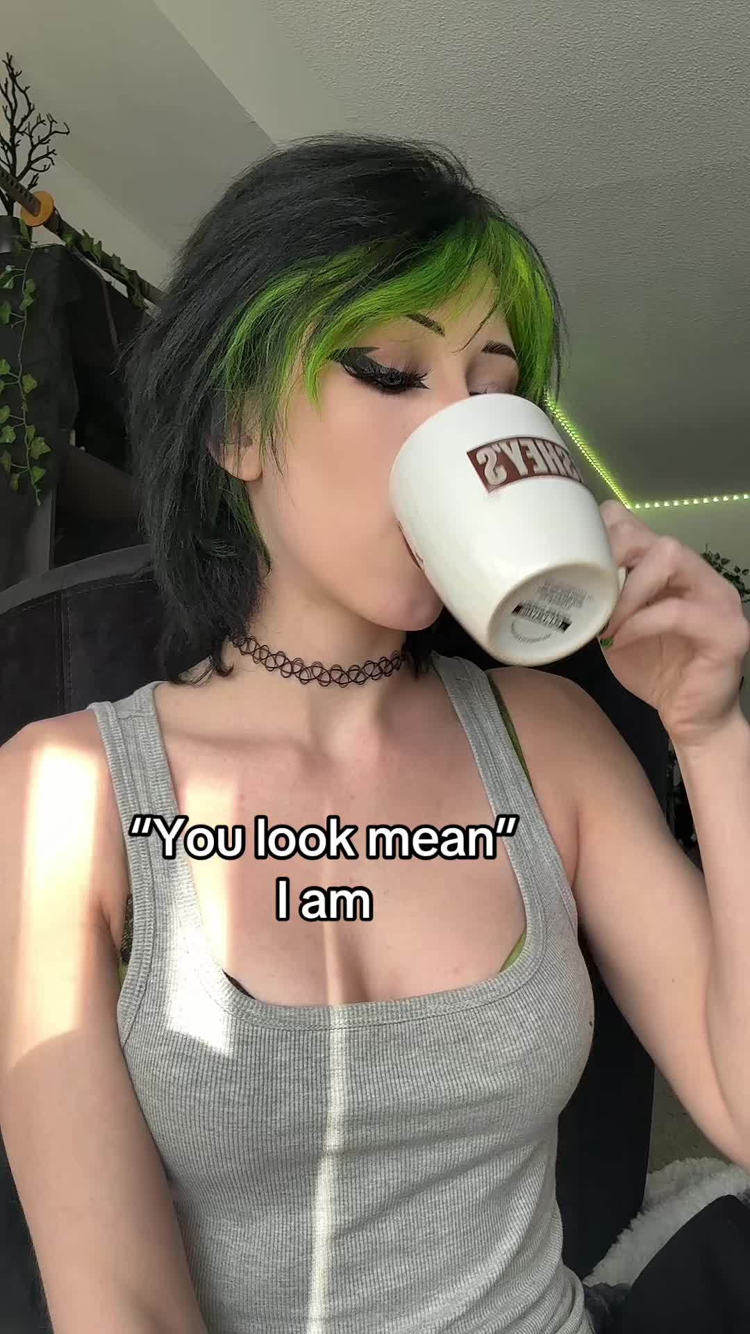 @uzzeybunny