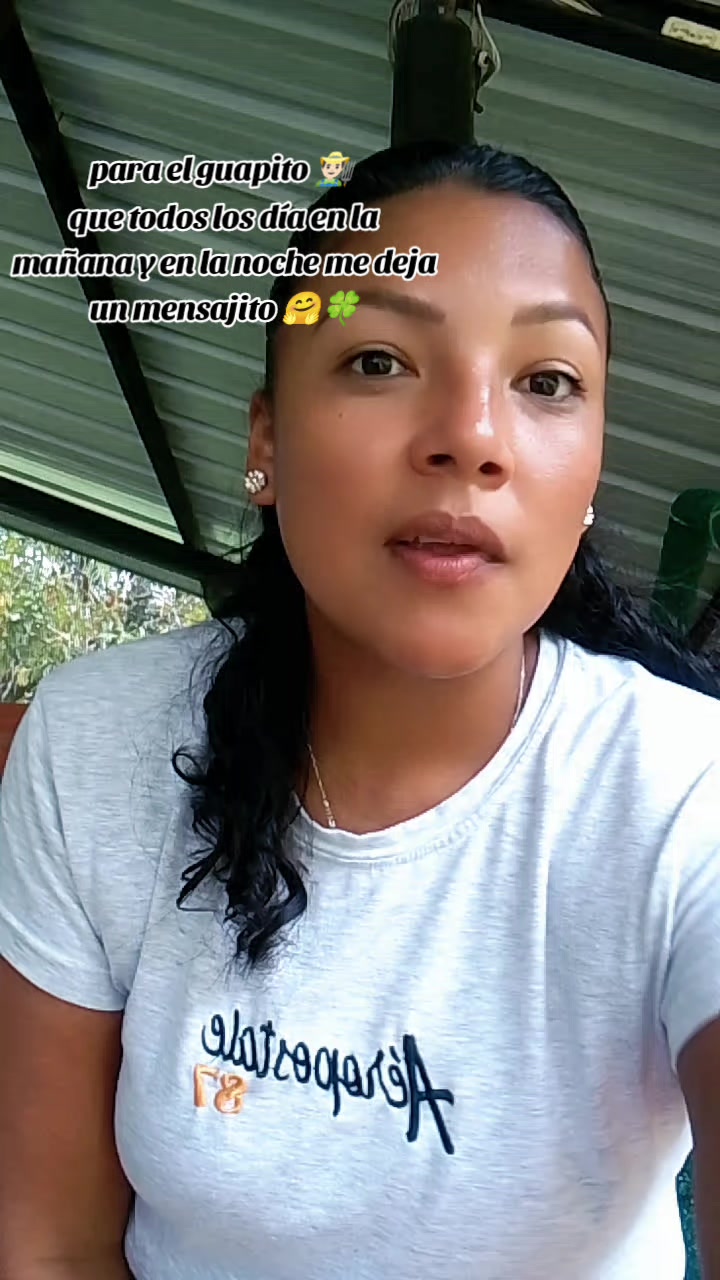 @yessi-negrita
