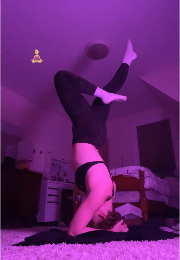 @itsbecky