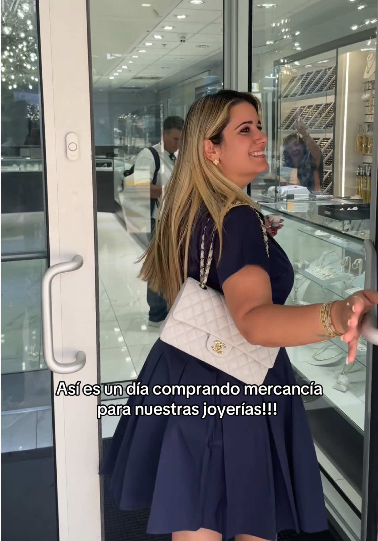 @LAS TUNAS JEWELRY LLC