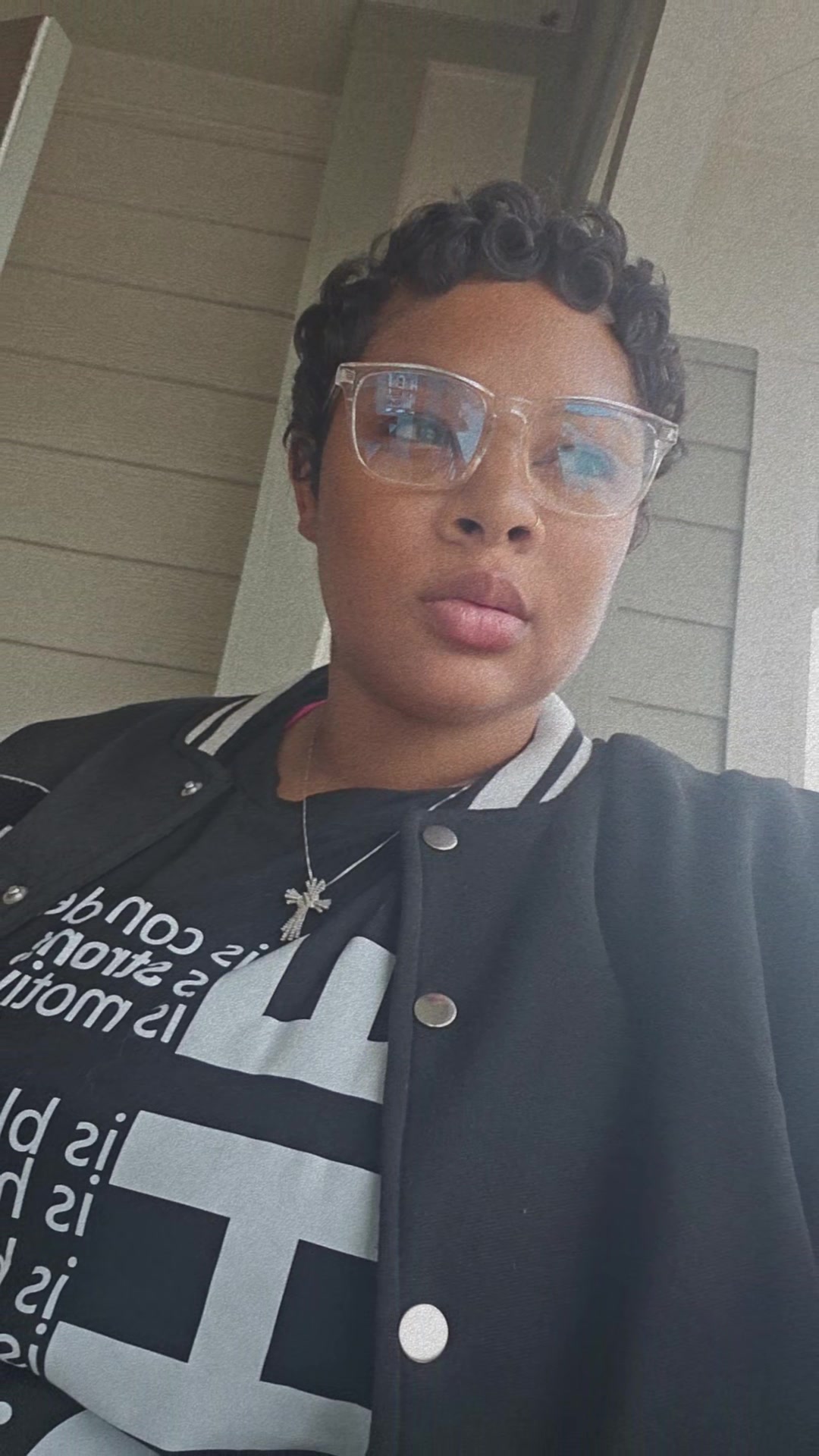 @BossyBeeJ