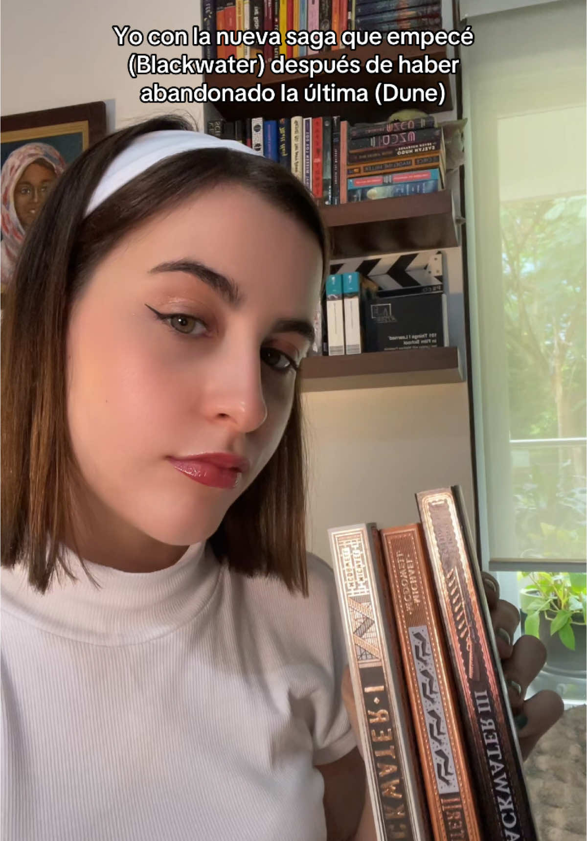 @Laura📖