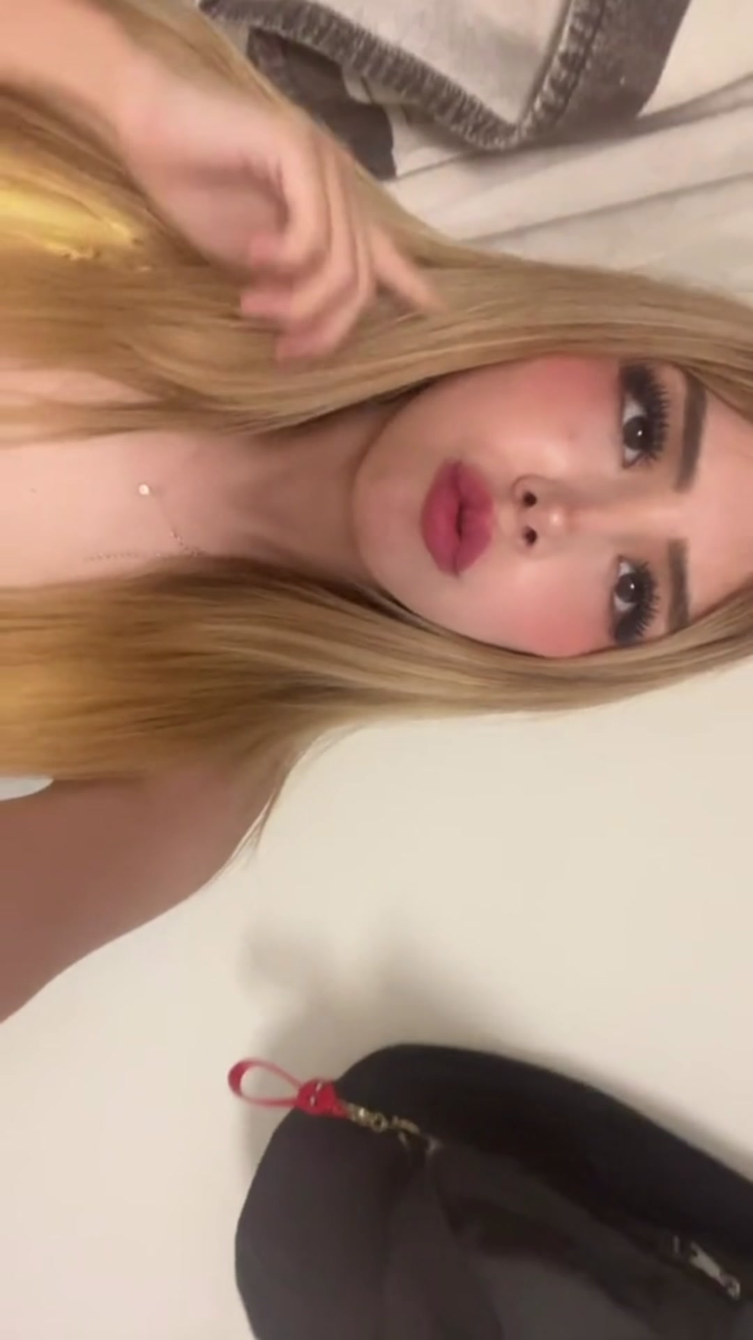 @Yaretzi Sainz