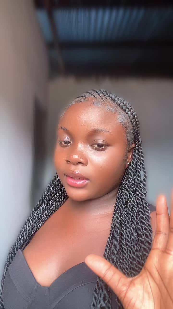 @Eliana Menga