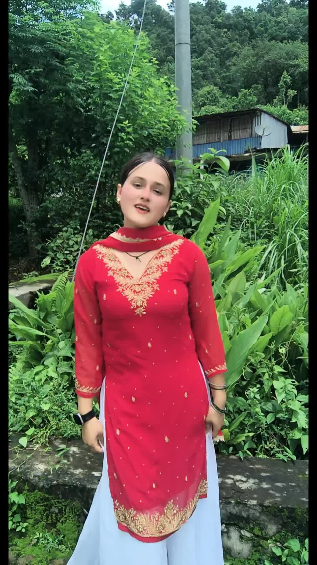 @Anita_khadka🧿💫
