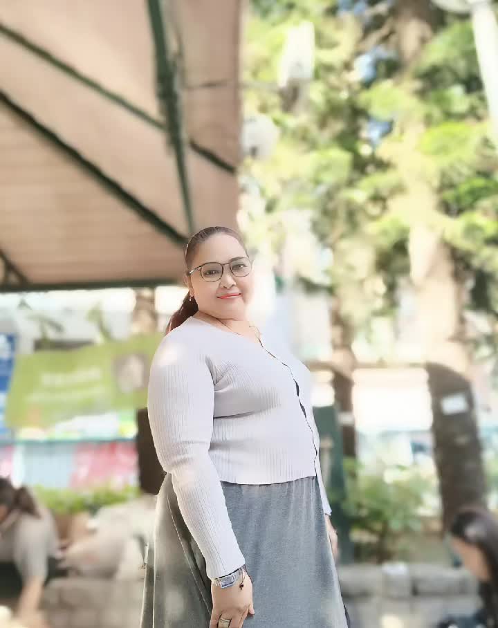 @𝗺𝗼𝗺𝘆 𝗴𝗲𝗺𝗼𝘆 𝗽𝗹𝗮𝘁 R