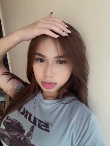 @nicole