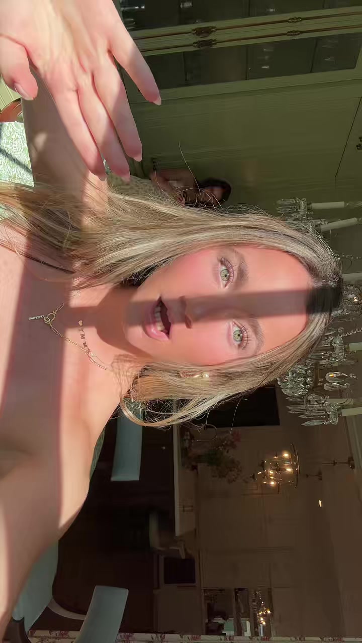 @Emmy🧚💐🦄✌️