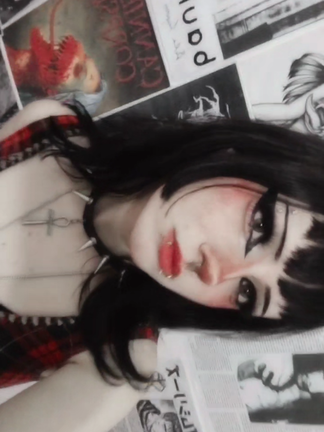 @𝙻𝔦𝔳 ࣪.☣︎