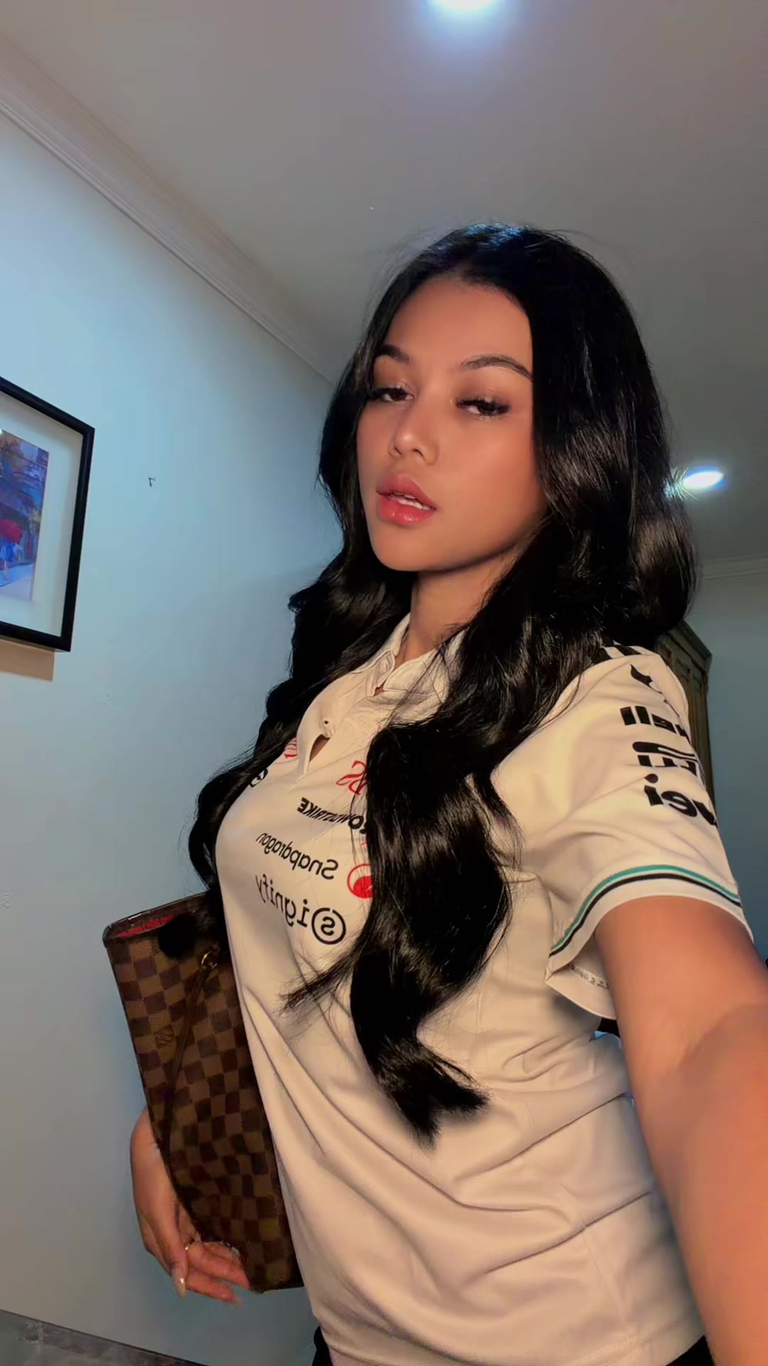 @Kikinii