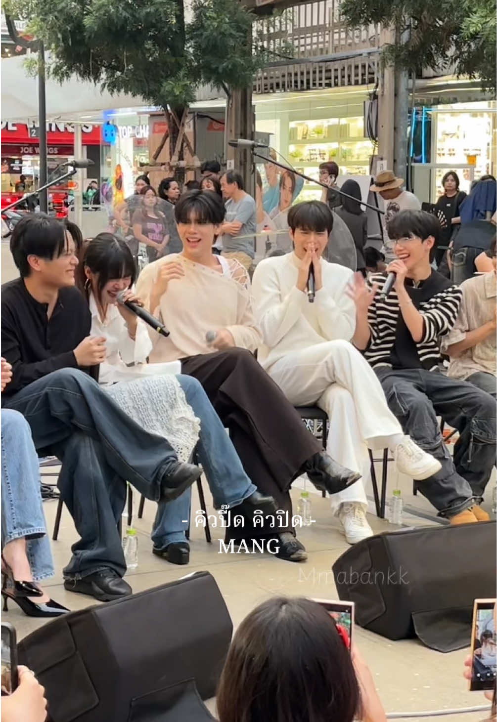 @มาแบงค์ชอบทุกอย่างยกเว้นเมิง😝