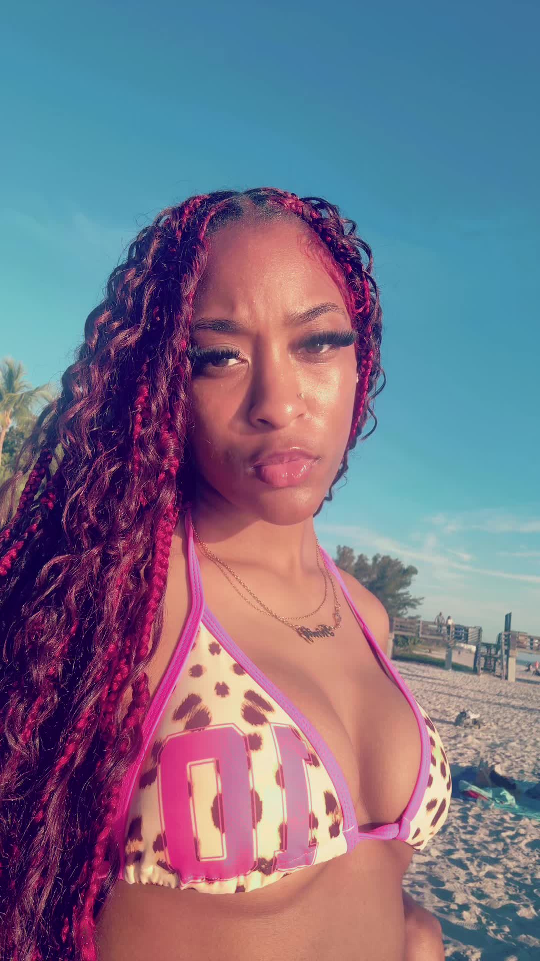 @redhead queennn