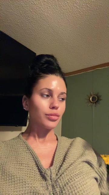 @karlielaine999