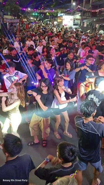 @Batang 90s Street Party