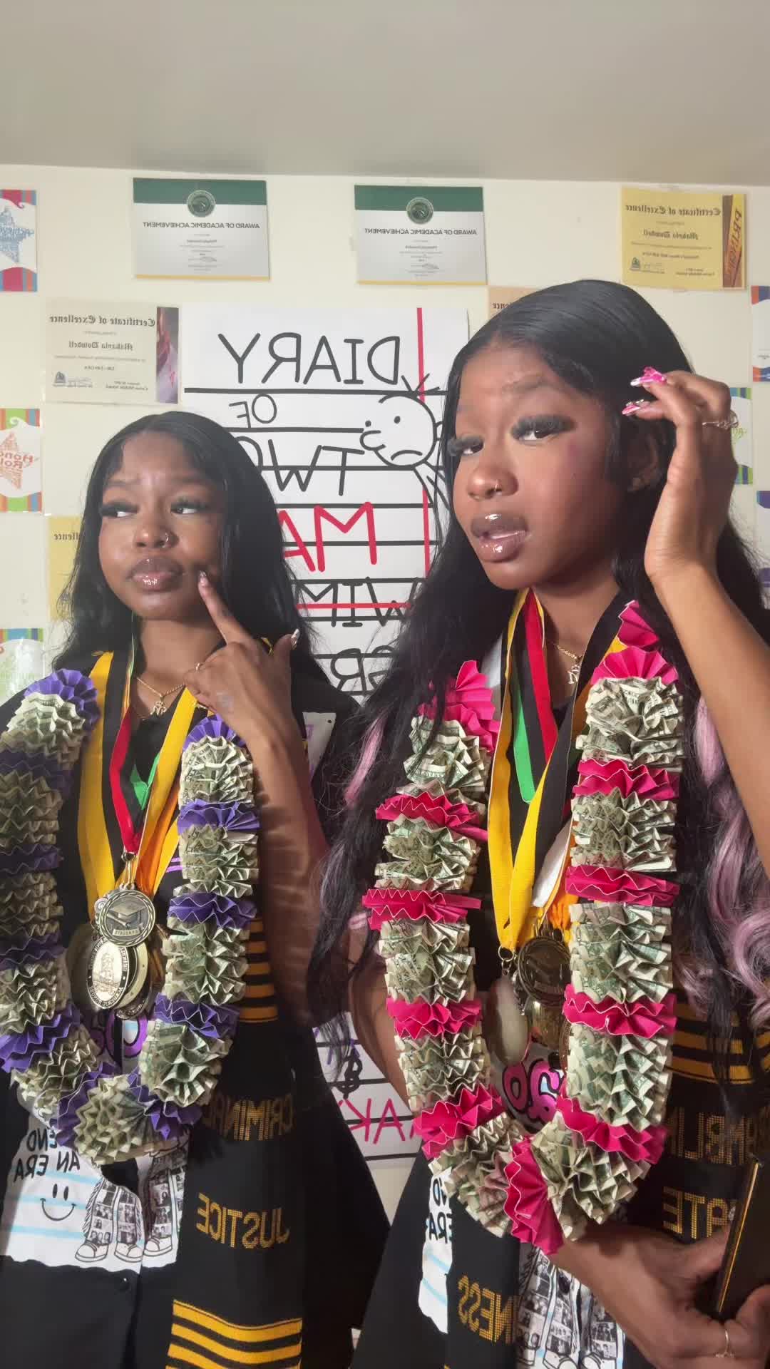 @💜Makayla & Makyla🩷
