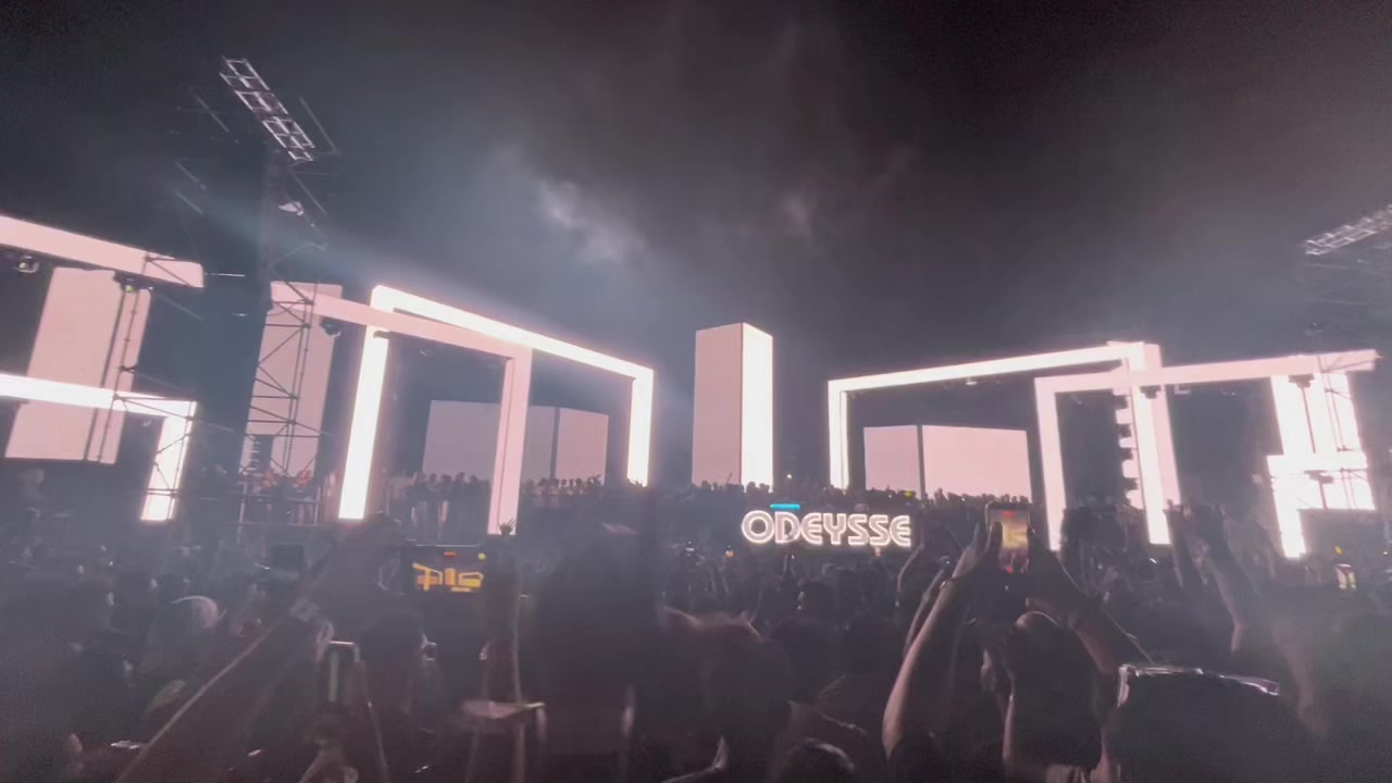 @𝐊𝐚𝐯𝐢𝐧𝐝𝐮 🐉!