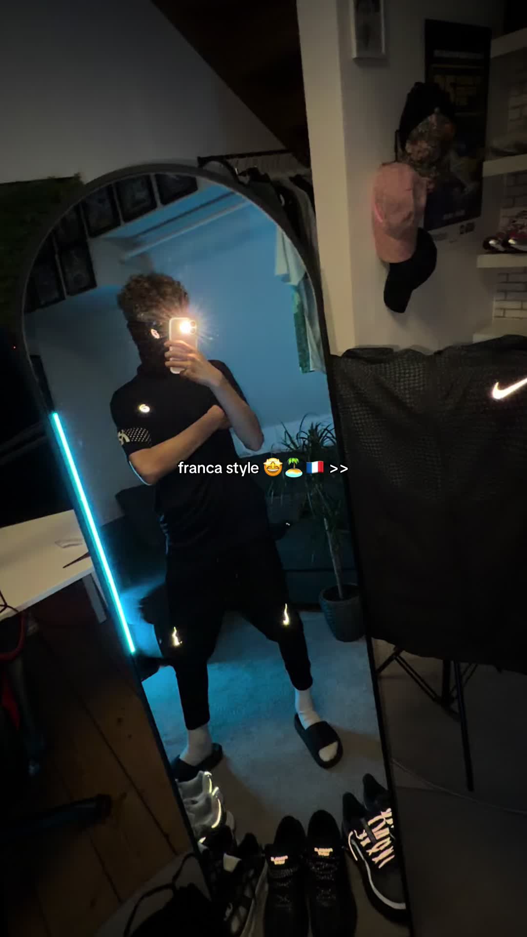 @vey☄️