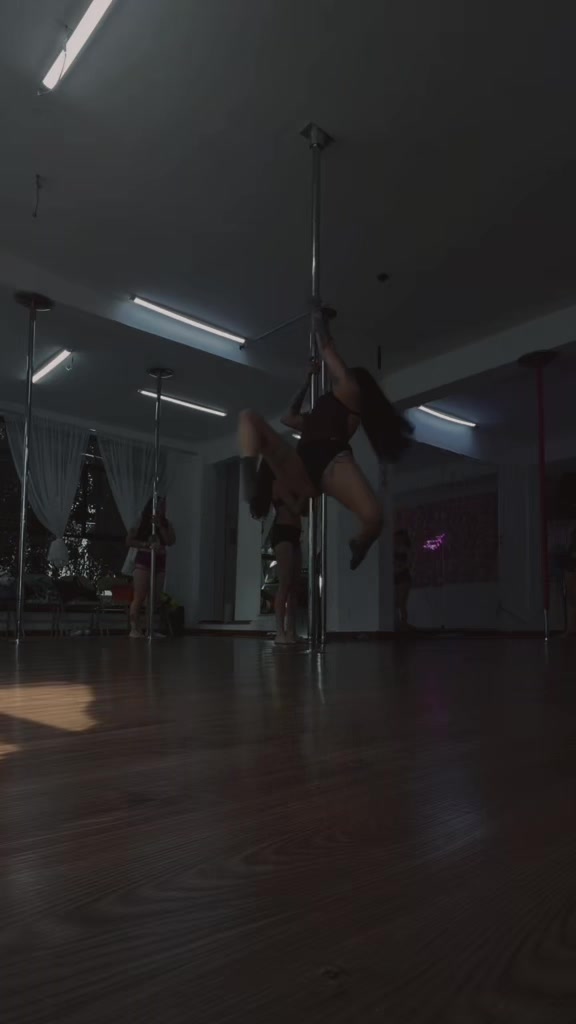 @djcharlottefehler