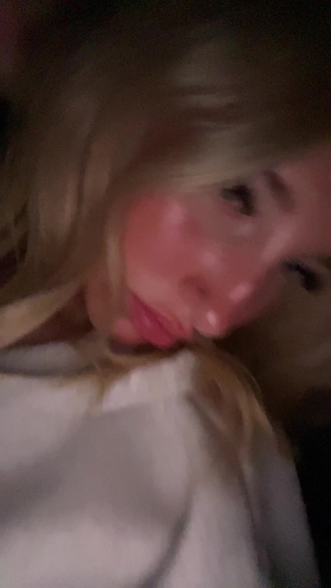@_emileemorris