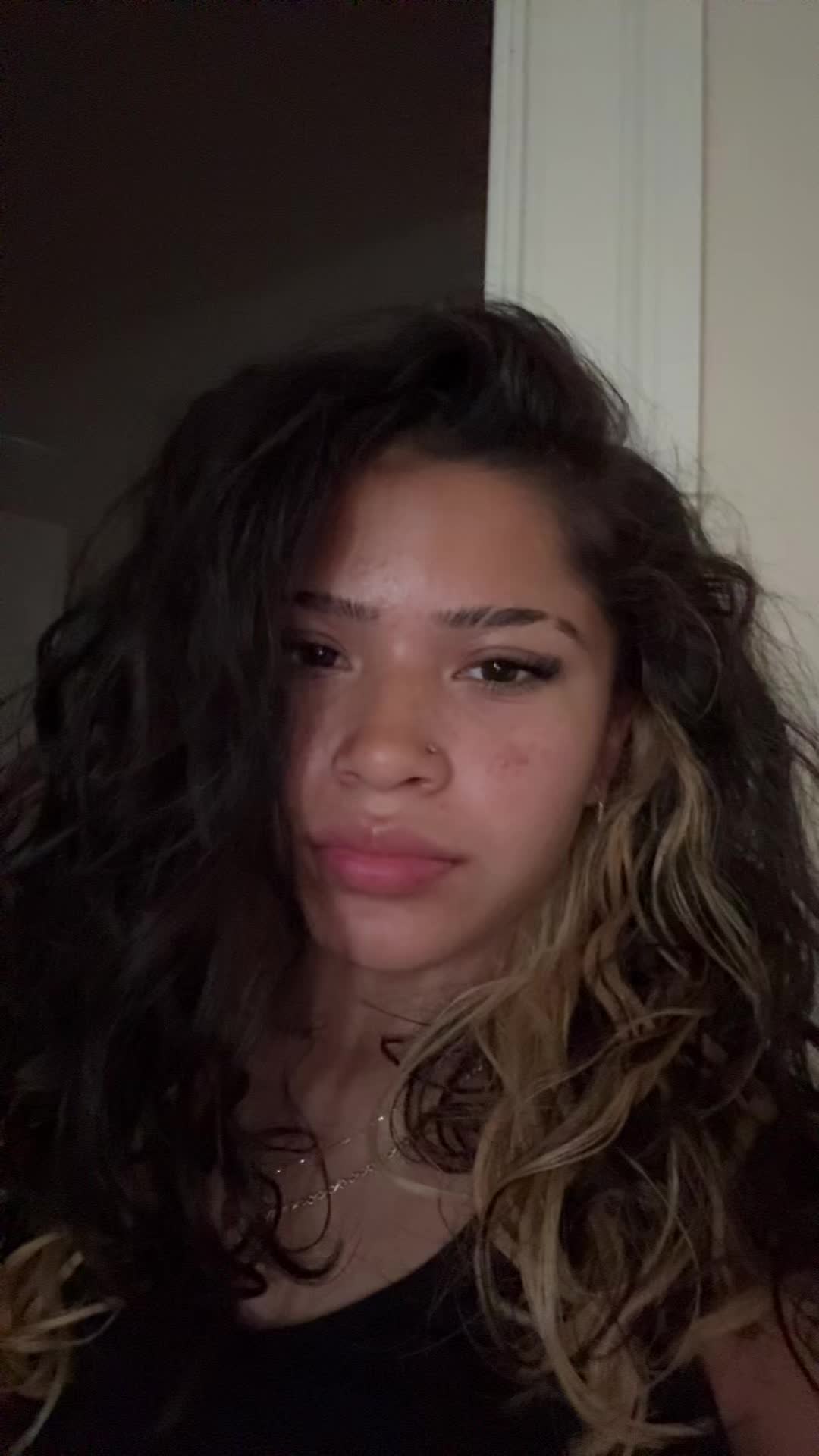 @kyana