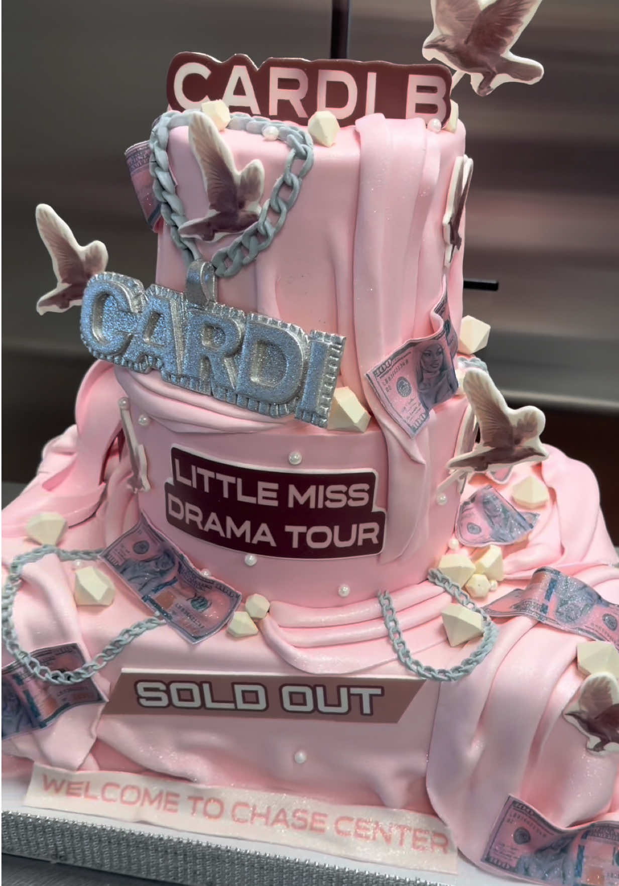 @maxscakesofficial