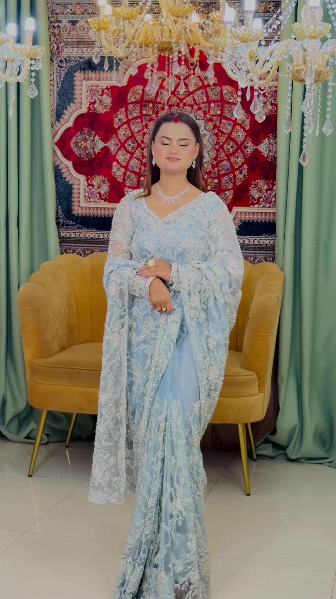 @Shandya Regmi🦚✨