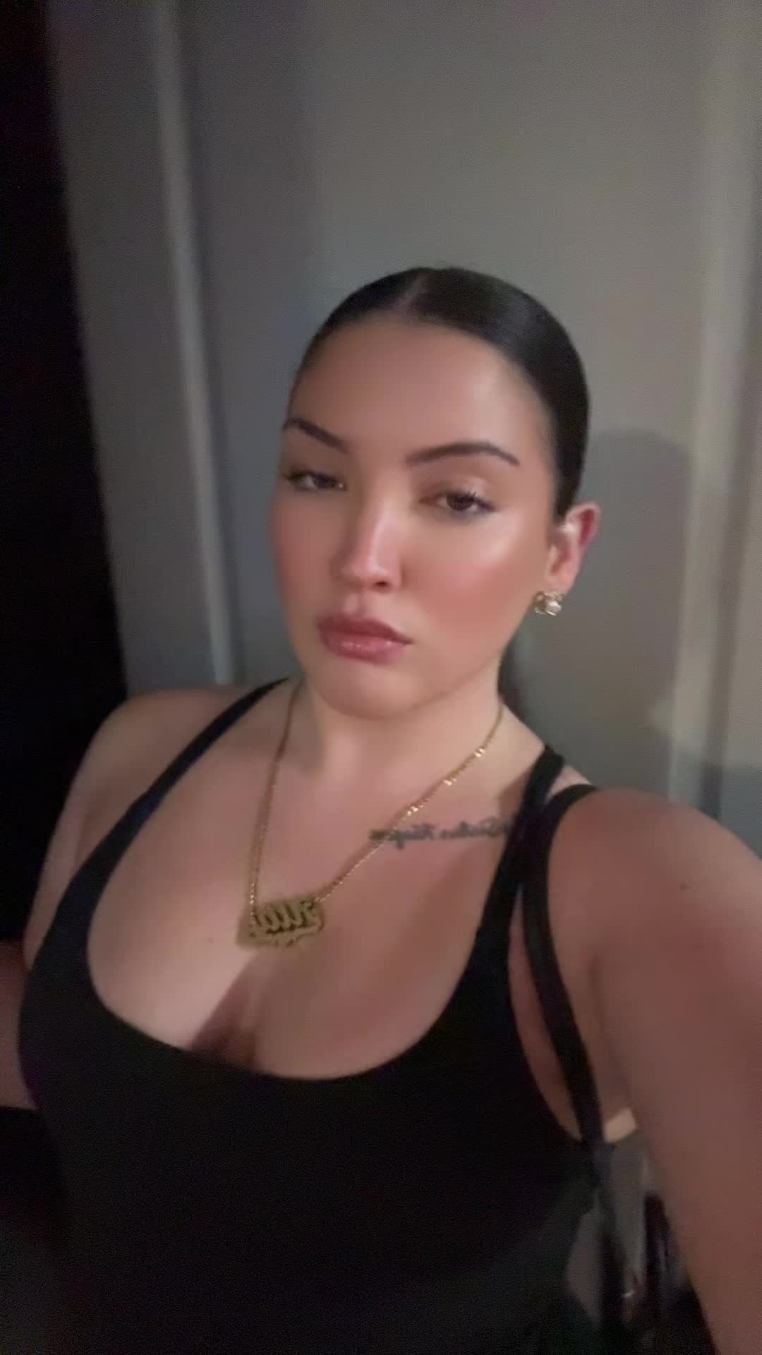 @allyyy
