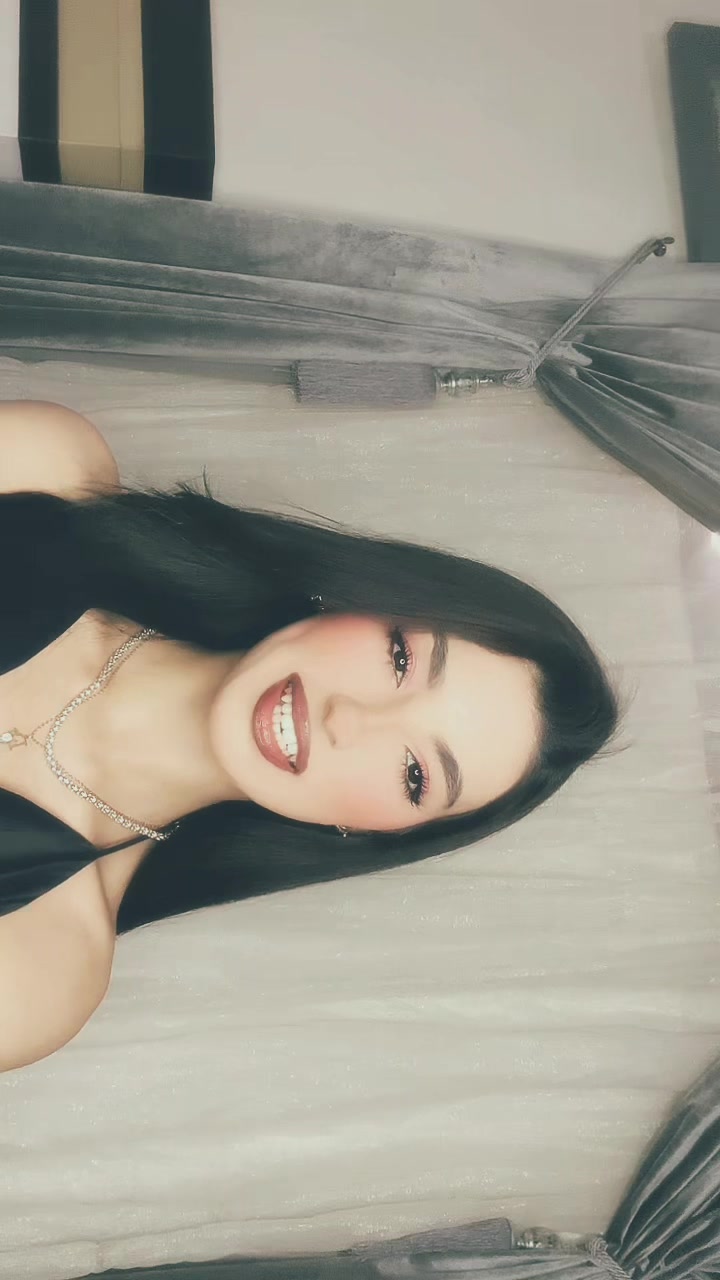 @Queen โค๏ธ๐ฅ๐๐ฒ๐ฆ
