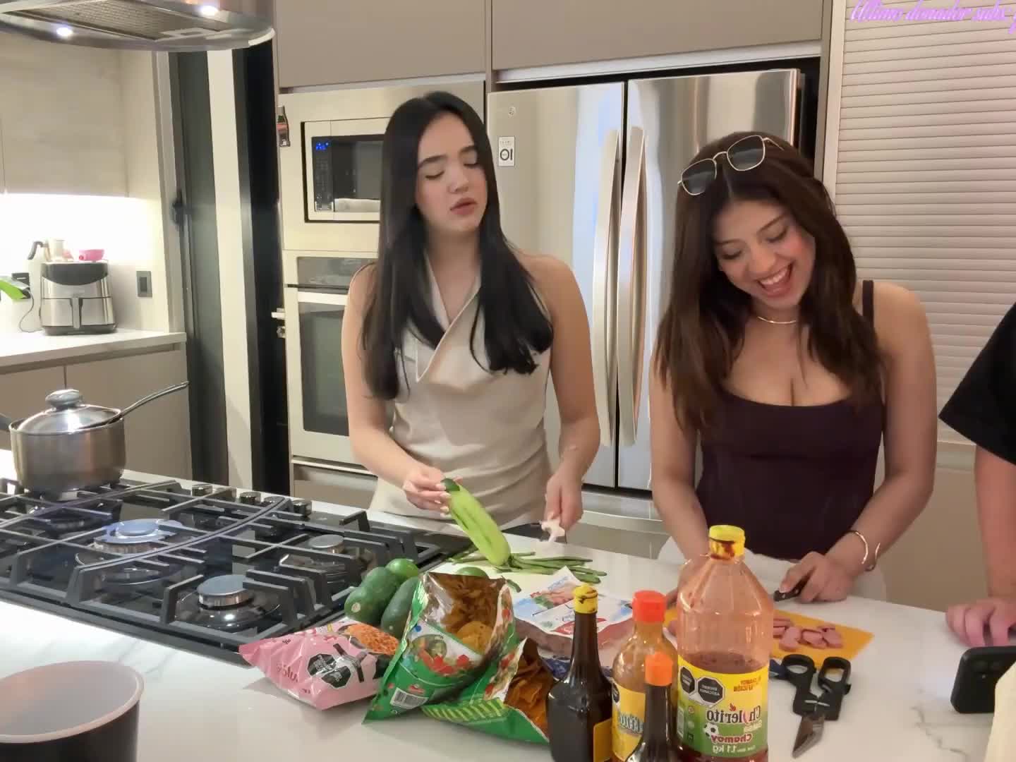 @tienleef1pdp8