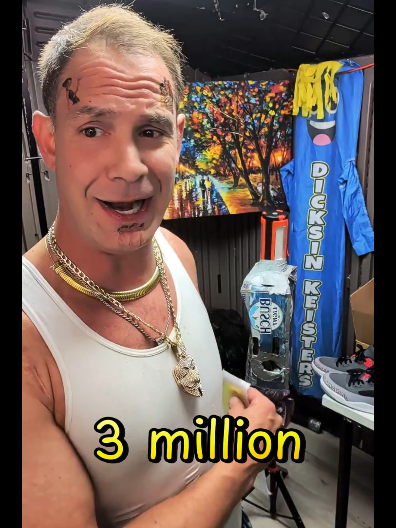@Strechedurhole