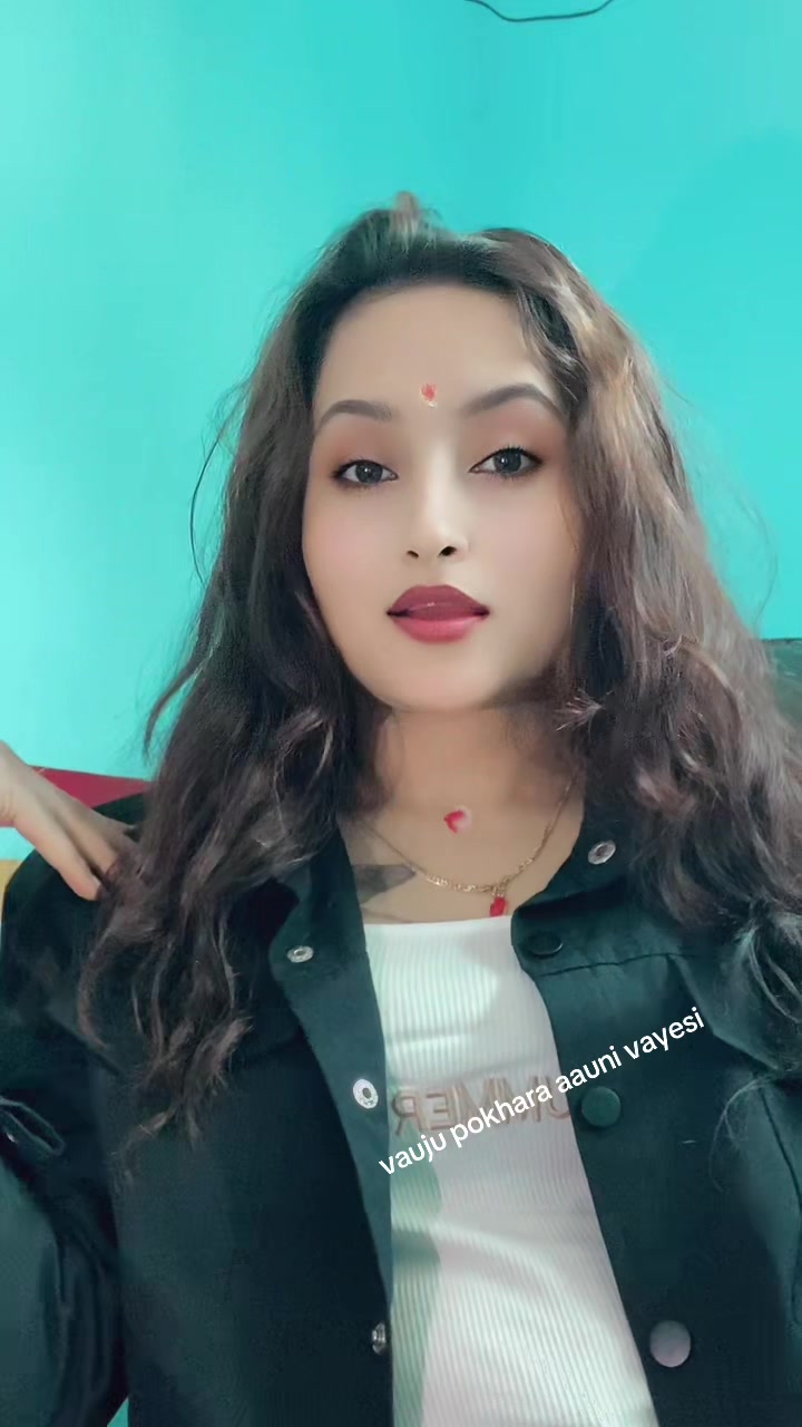 @Binita_poudel🦋officials🧿🧿🫶