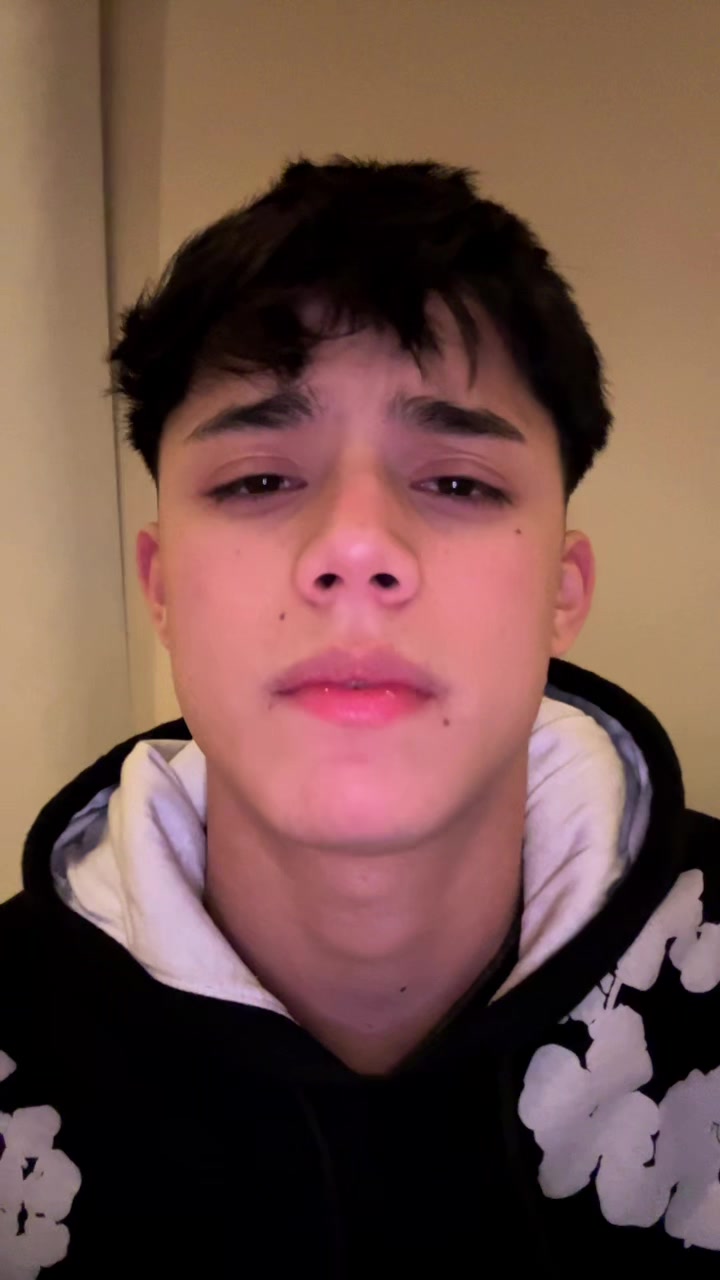 @laureanogomezz