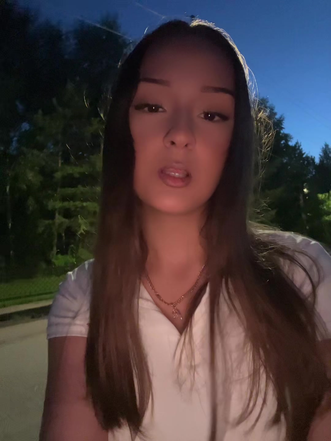 @_Dinusia_